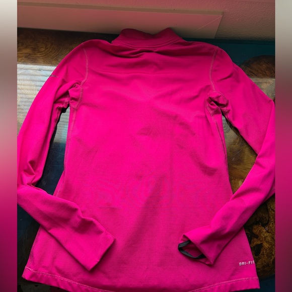 Nike jacket - Picture 2 of 4